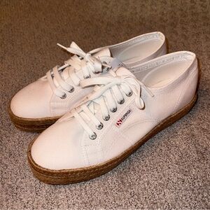 Superga Women’s White & Burlap Sneakers 9.5